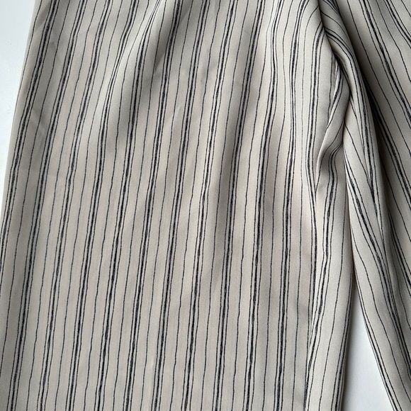 BCBGMaxazria Tan Black Striped Light Flowy Wide Leg Cropped Pants Women’s Small - Picture 8 of 8